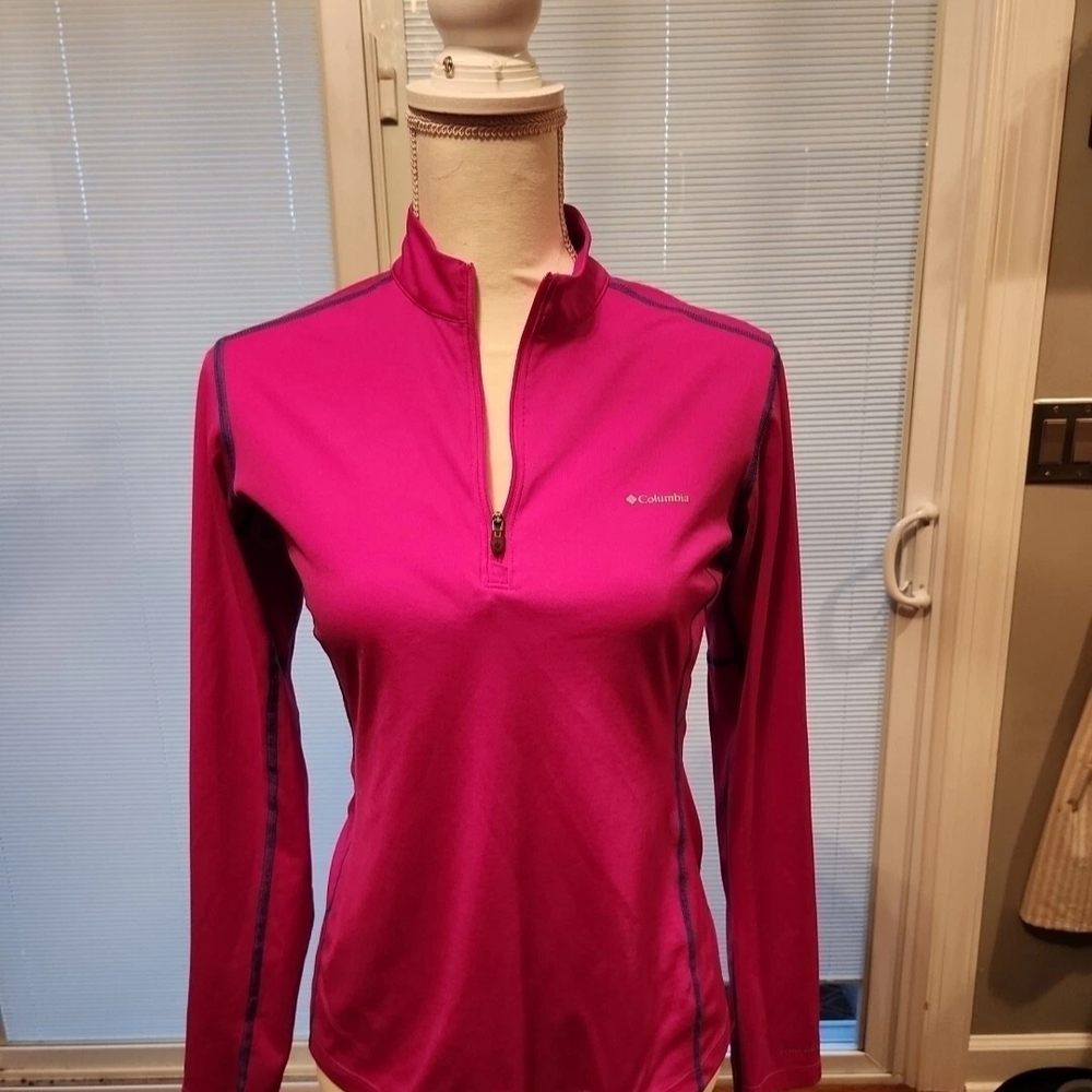 Columbia Women's Fuchsia Long Sleeve Top